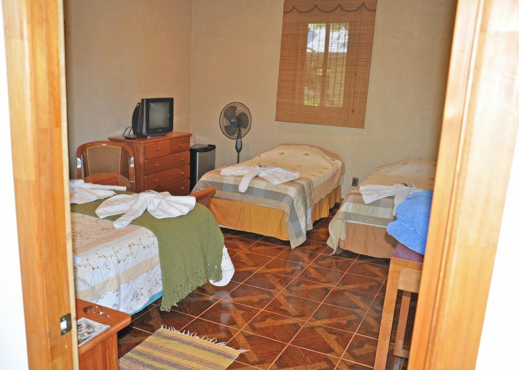 Hotel Tekarera - Kainga Nui Ханга-Роа Номер фото